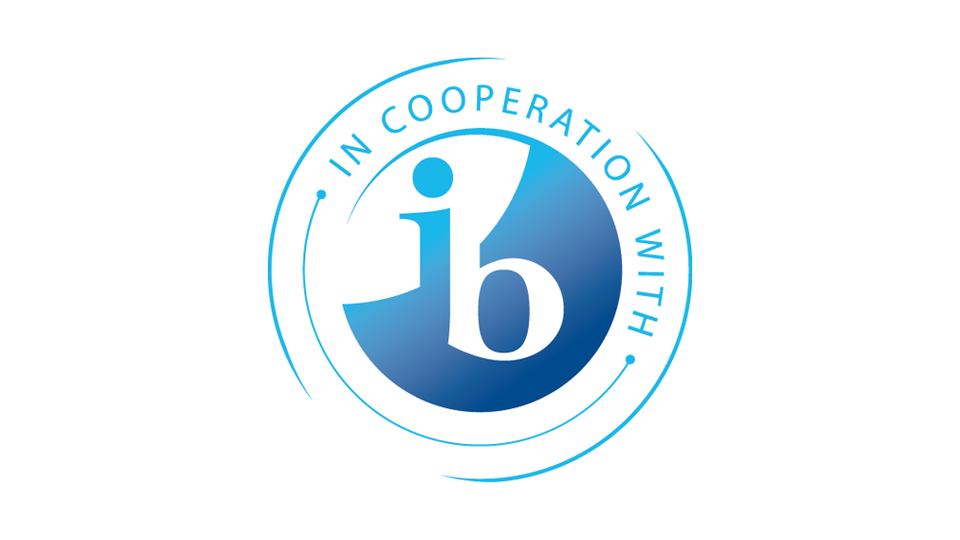 Logo with text "in cooperation with IB"
