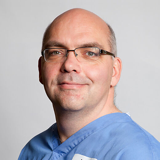 Portrait photo of Kevin Davey