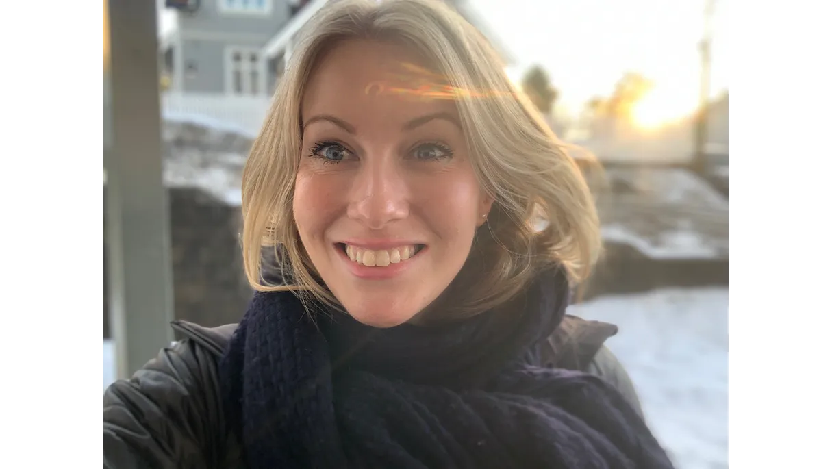 Portrait photo of Cathrine Hetland