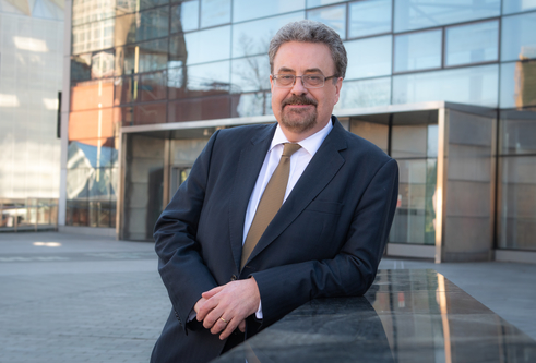 Image of Professor Iain Gillespie