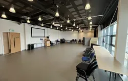 Dalhousie 1S01 - chairs and tables along the window showing an empty floor space