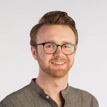 Portrait photo of Blair Saunders