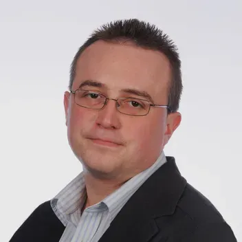 Portrait photo of Brian Hoyle