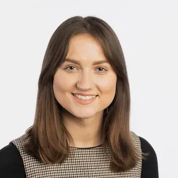 Portrait photo of Caitlin Boyle