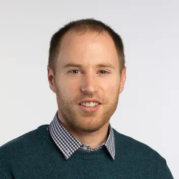 Portrait photo of Christopher Dixon