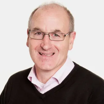 Portrait photo of Christopher Barratt