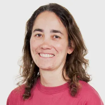 Portrait photo of Kim Stringer