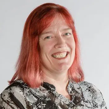 Portrait photo of Mandy Moffat