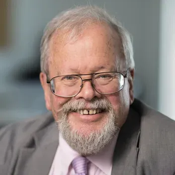 Portrait photo of Paul Stevens