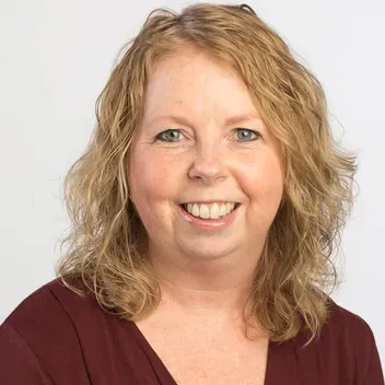 Portrait photo of Sharon Hamilton