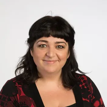 Portrait photo of Sharon Louise Campbell