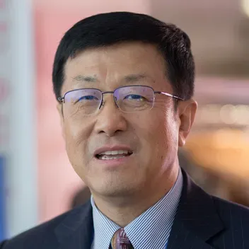 Portrait photo of Xiansheng Sun