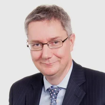 Portrait photo of Andrew Morris