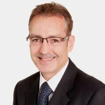 Portrait photo of Iain Tait