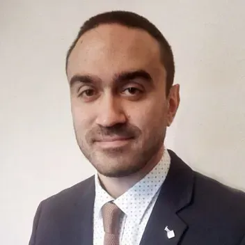 Portrait photo of Stavros Kourtzdis