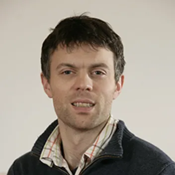 Portrait photo of Philip Murray