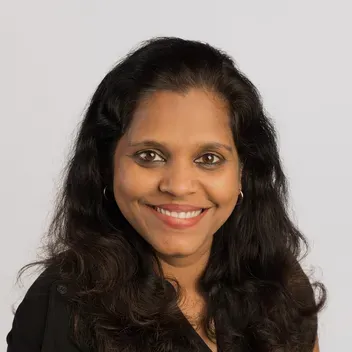 Portrait photo of Usha Mani