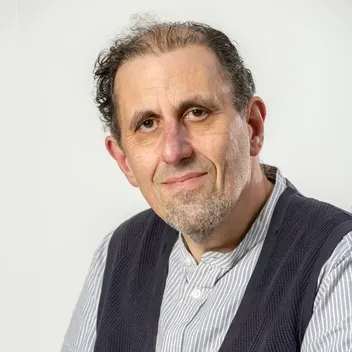 Portrait photo of Paul Philippou