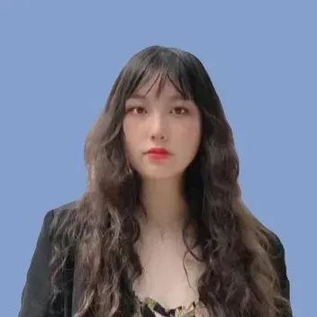 Portrait photo of Scarlett Du