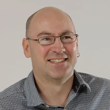 Portrait photo of David Horn