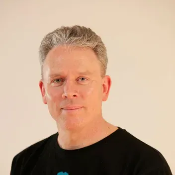 Portrait photo of Paul Appleton