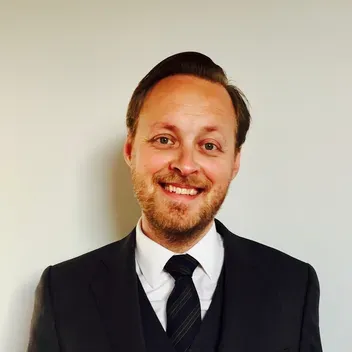 Portrait photo of Jacques Hartmann