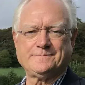 Portrait photo of Philip Daniel