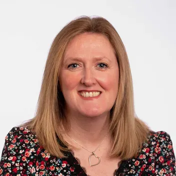 Kelly Urquhart