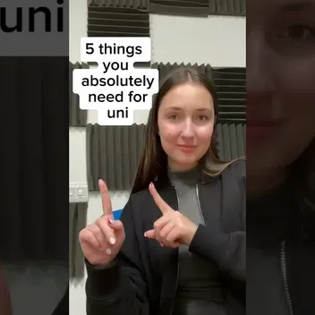 girl with text saying 5 things you absolutely need for uni