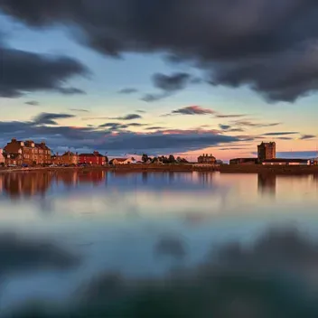 Photo of Broughty Ferry waterfront with Castle in background