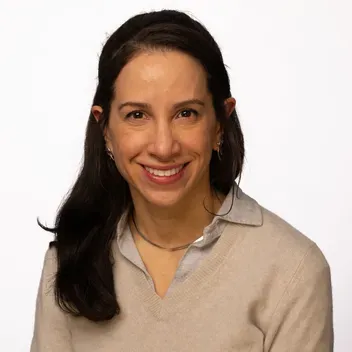 Gabriela-Mol Avelar Tamaki