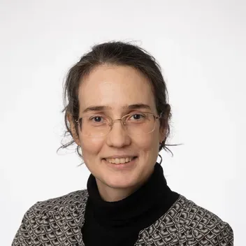 Claudia Marques-Martin