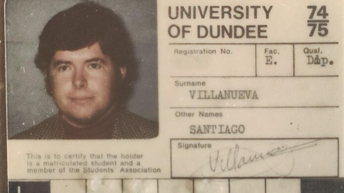 The student ID card of Santiago Villanueva Ramirez