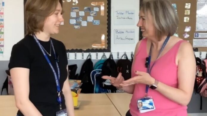 Anhelina, University of Dundee Economics student & SVP Participant in conversation with Shona Moffat, School and Family Development Worker, Longhaugh Primary School.  