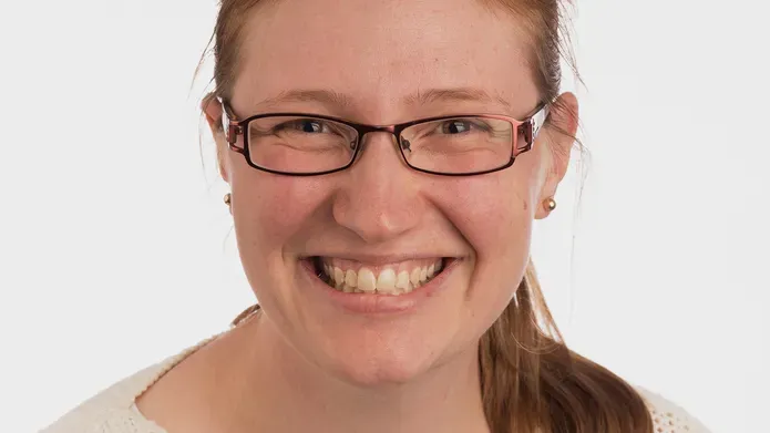 Portrait photo of Erin Butterfield