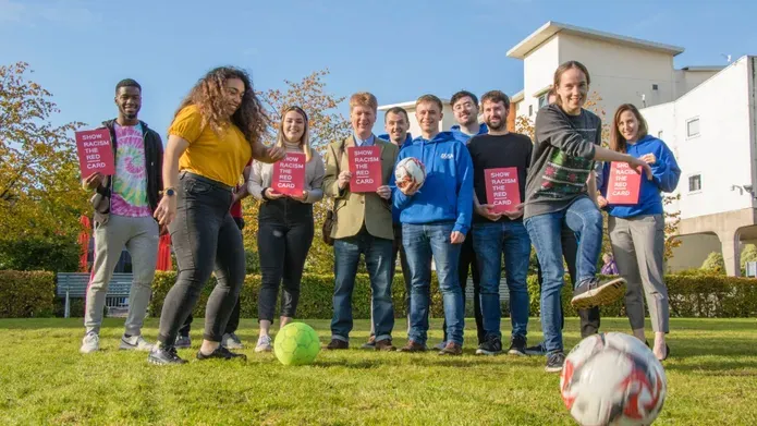 Dundee students and Jim SpenceL
