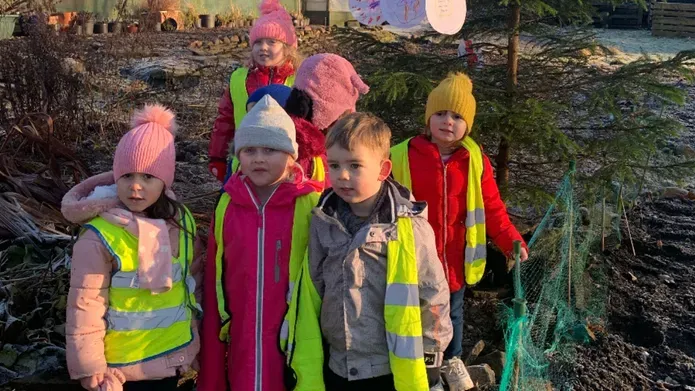 Youngsters in the nursery garen in winter
