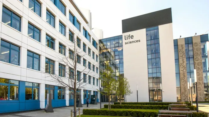 Life sciences building