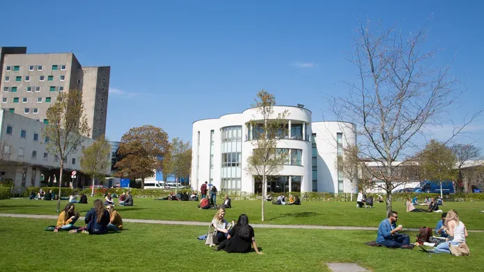 Belmont Tower and Queen Mother building