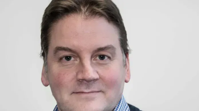 Portrait photo of David Gray