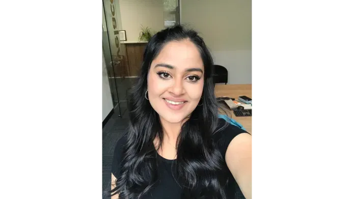 Portrait photo of Parul Mishra