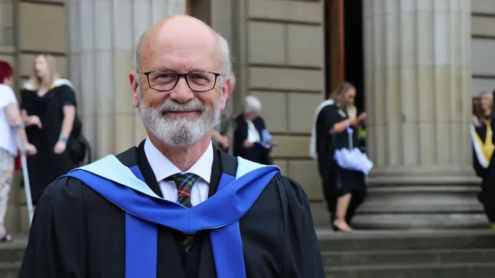 Pic of Dr Calum Laird