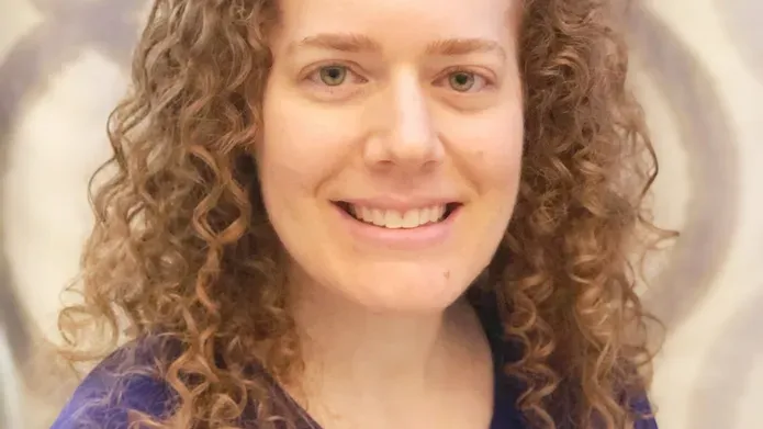 Photo of graduand Lynn Ashdown