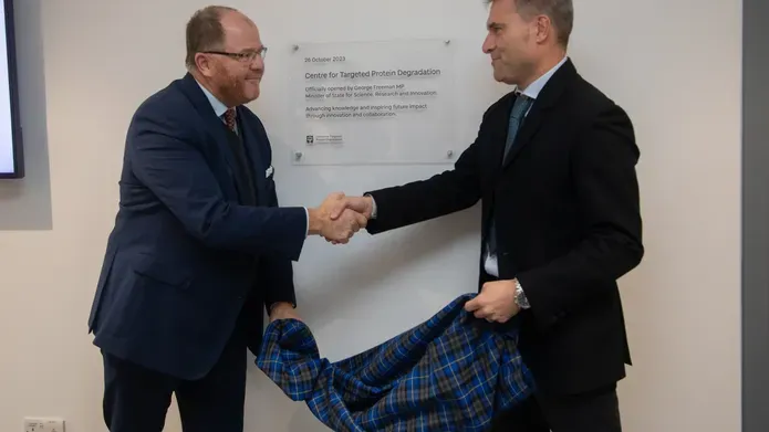 Minister Freeman and Professor Alessio Ciulli officially open the Centre for Targeted Protein Degradation (CeTPD), University of Dundee