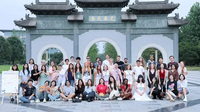 A group of students visiting China