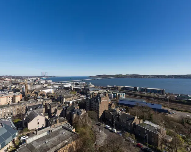 Looking over Dundee towards the river