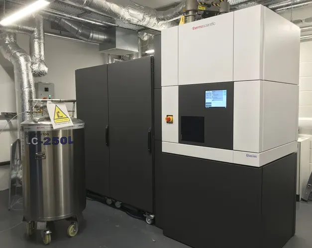The Cryo-Electron microscope in the lab.