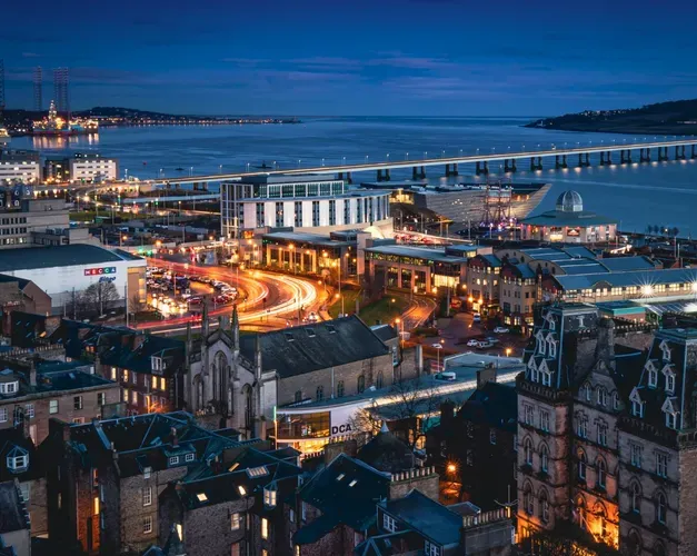 Dundee at night