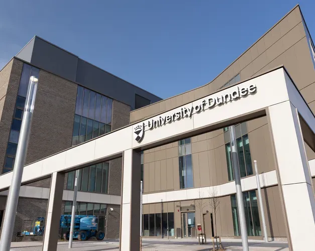 An exterior shot of the Life Sciences Innovation Hub