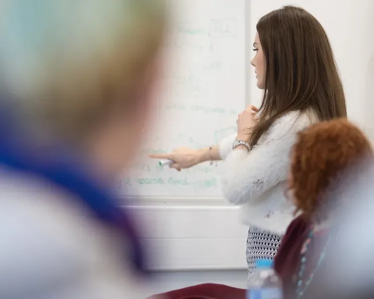 Students being taught in Educational Psychology lecture